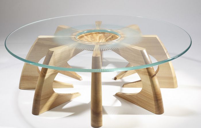 玻璃家具这样清洁助你摆脱划痕回归锃亮